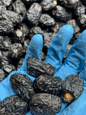 Premium Ajwa Dates