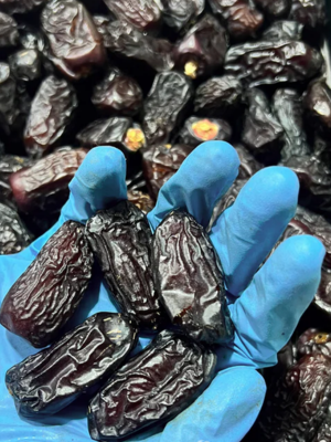 Premium Kalmi Dates